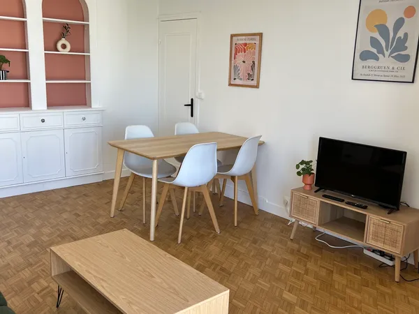 Loue chambre dans colocation 62m² Créteil proche universités