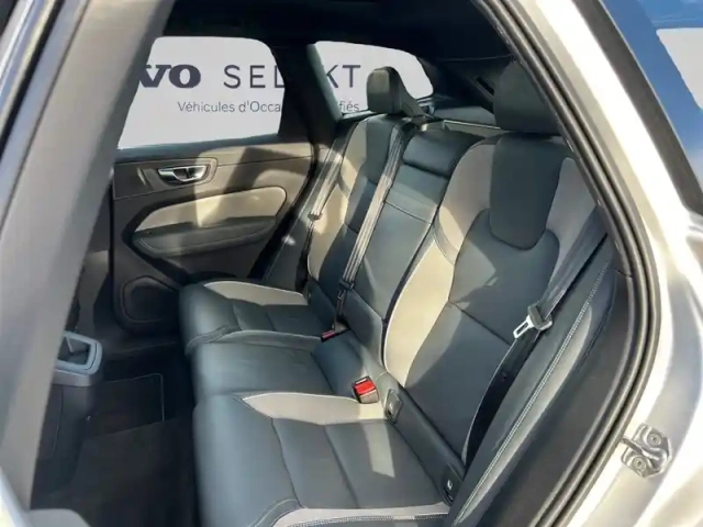 Volvo Xc60 d4 awd 190 ch — photo 6