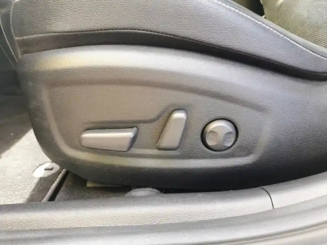 Kia Xceed premium 1.6 crdi 136 ch dct7 — photo 19