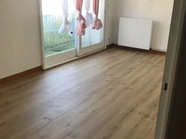 F2 (50m2) à Echirolles, Résidence privé calme