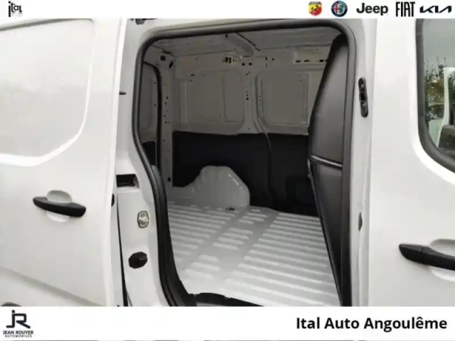 Fiat Doblo fg m 800kg electrique 136ch batterie 50 kwh — photo 10