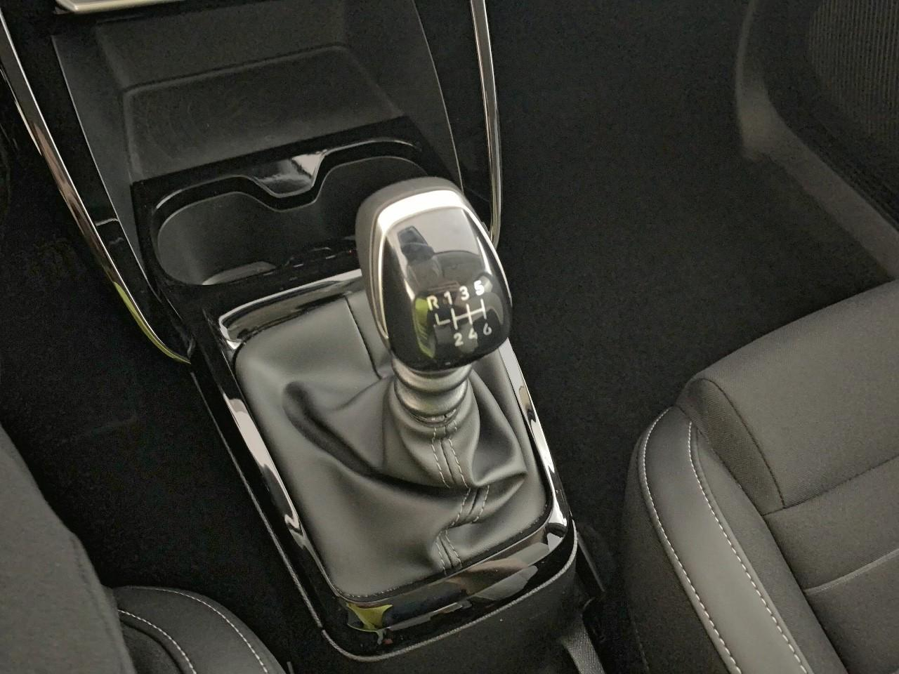 Citroën C3 turbo 100 ch manuelle max — photo 17