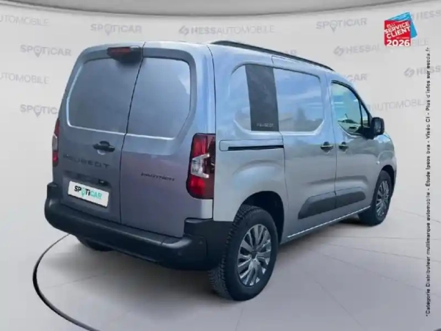 Peugeot Partner m diesel 130ch automatique pro skill — photo 6