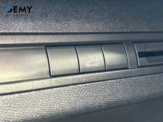 Peugeot 3008 bluehdi 130ch s&amp;s bvm6 — photo 13