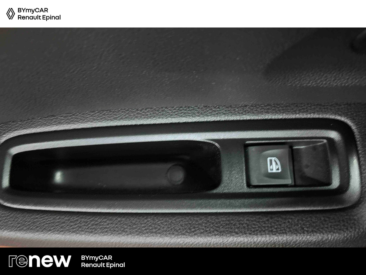 Dacia Sandero ECO-G 100 GSR2 — photo 23