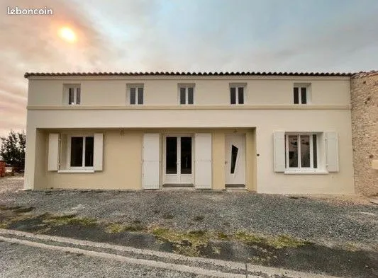 Maison rénovée à neuf - 160m²