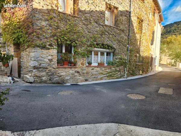 Location maison en Rez-de-chaussée