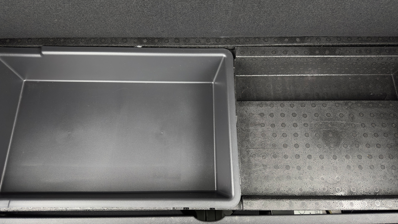 Citroen C5 Aircross Hybride Rechargeable 225 e-EAT8 — photo 47