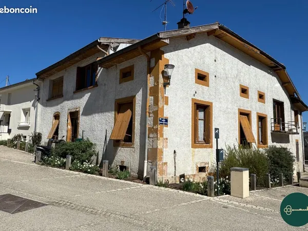 Immeuble de rapport 260 m²
