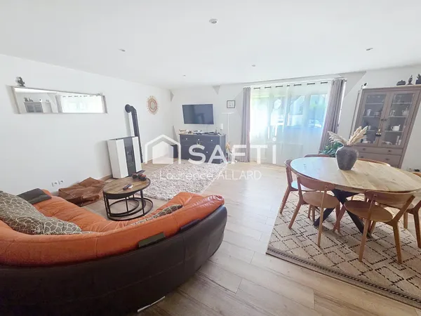 Superbe appartement dans petite copropriété