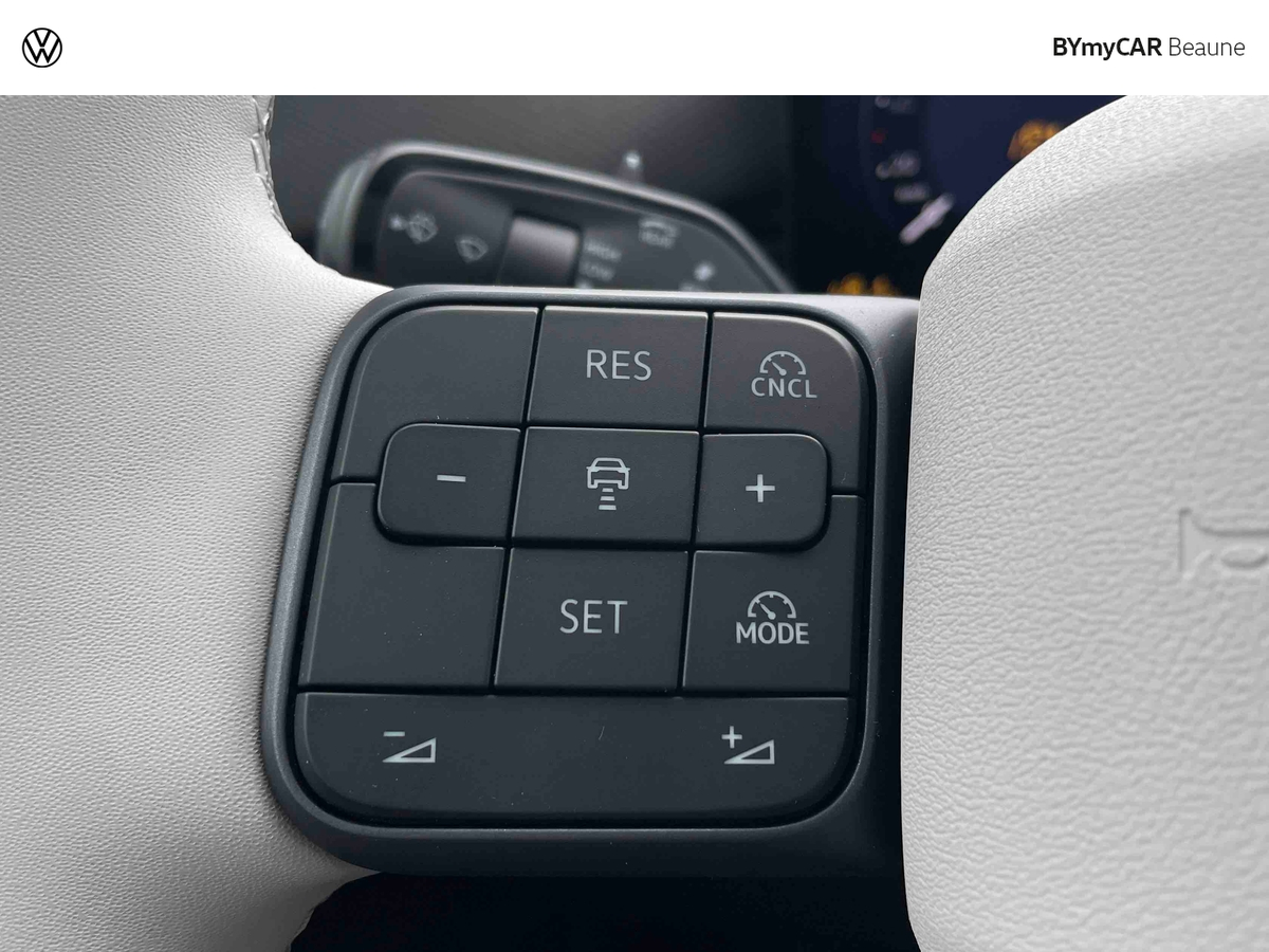 Volkswagen ID. Polo 211 ch 52 kWh — photo 26