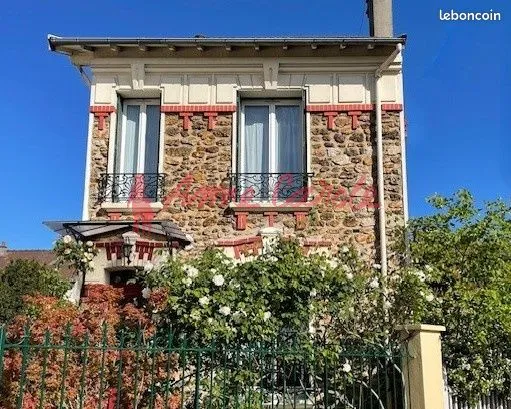 Maison 4 pièces 90 m²