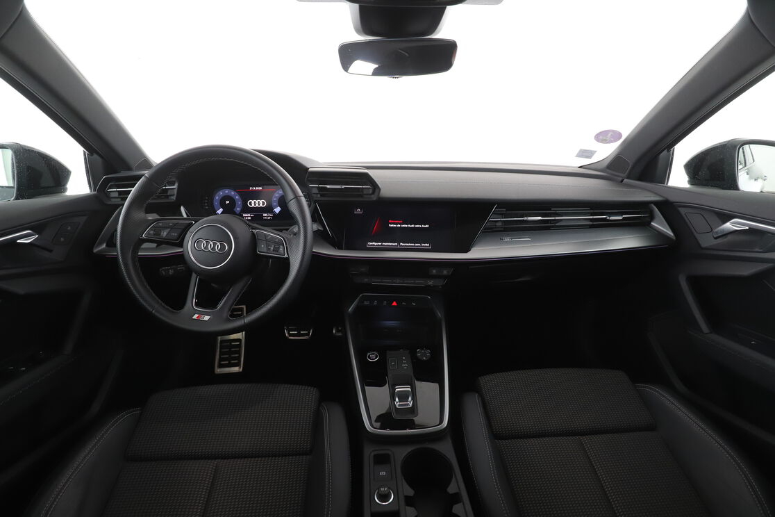 Audi A3 Sportback 35 TFSI mHEV S Line S Tronic 7 — photo 11