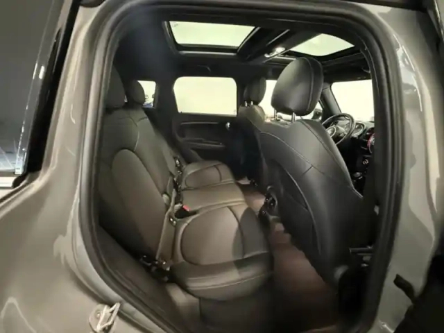 Mini Countryman cooper se 125ch + 95ch northwood all4 bva6 — photo 8