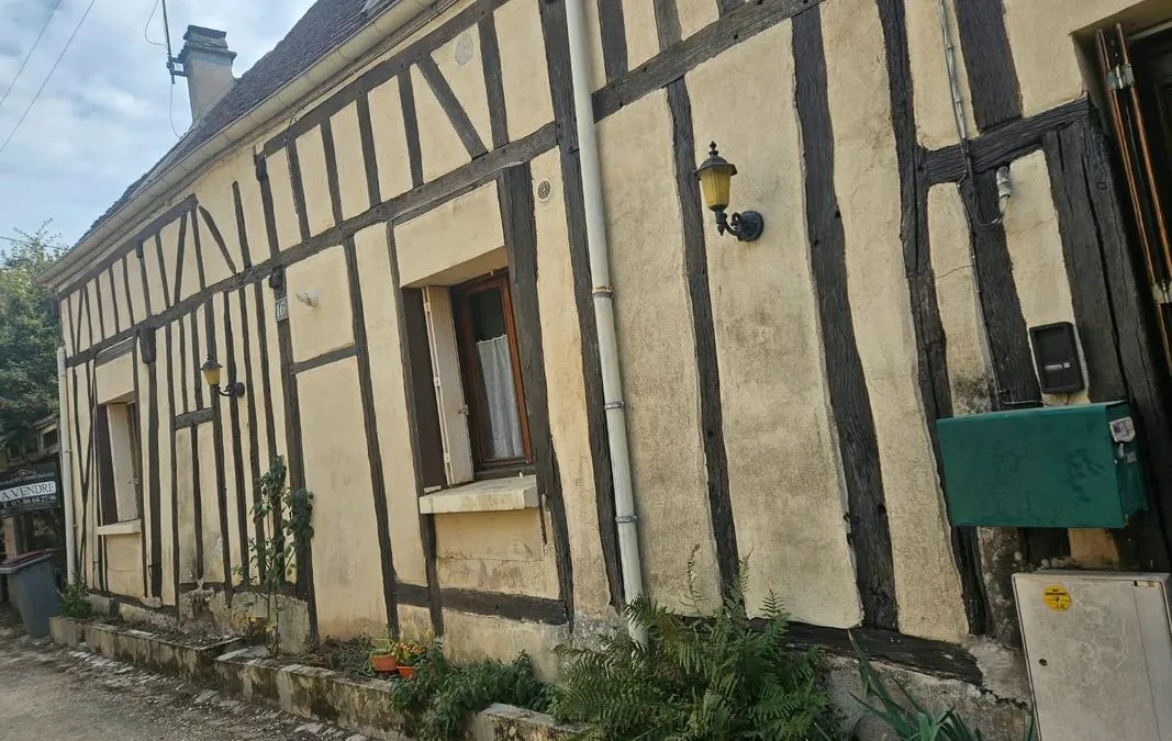 Photo 1