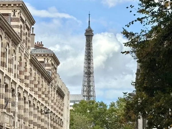 15ème NORD / APPARTEMENT FAMILIAL TRAVERSANT / 3 CHAMBRES / 2 SDB / 2 TERRASSES / CAVE /