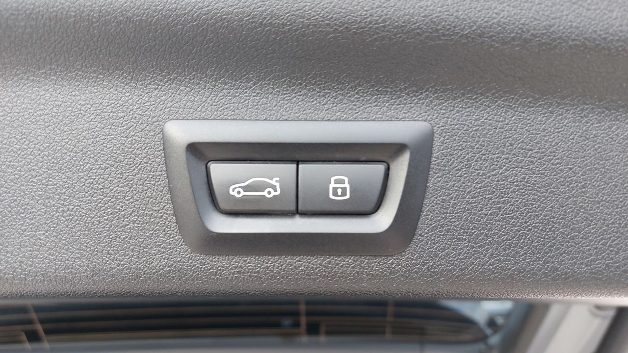 BMW X1 xDrive 30e 326ch DKG7 — photo 24