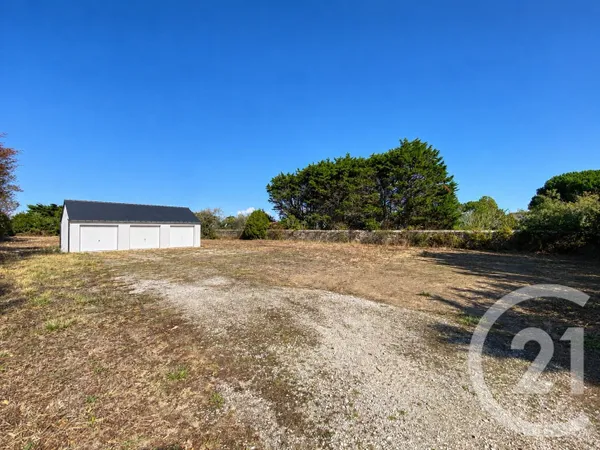 Terrain 2769 m²