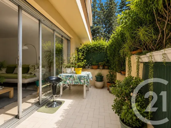 Appartement 1 pièce 33 m²