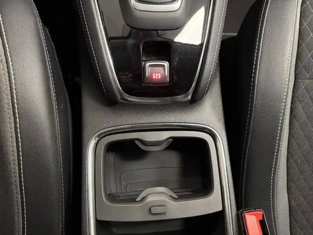 Opel Grandland X hybrid 225 ch bva8 — photo 24