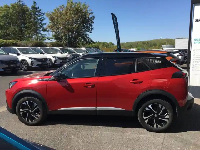 Peugeot 2008 puretech 130 s&amp;s eat8 — photo 8