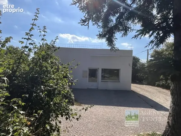 St Vallier-de-Thiey - Appartement 4Pièces + terrasse + parkings + Jardin
