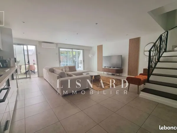 Villa 5 pièces 110 m²