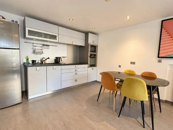 Appartement 3 pièces 74 m²