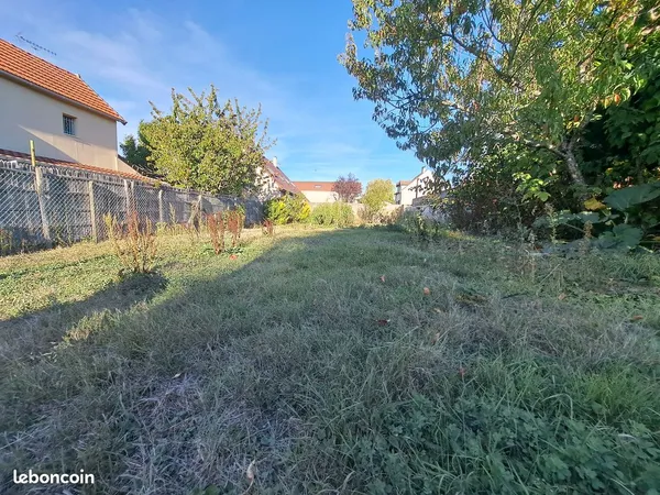 Terrain à bâtir 250 m² - LA VERRIÈRE (78320)