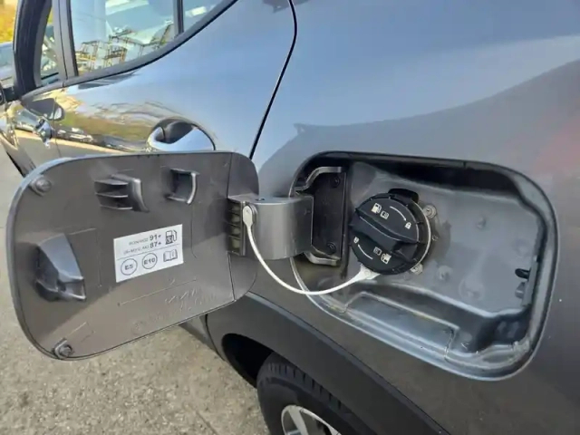 Kia Stonic 1.0 t-gdi 100 ch dct7 — photo 124