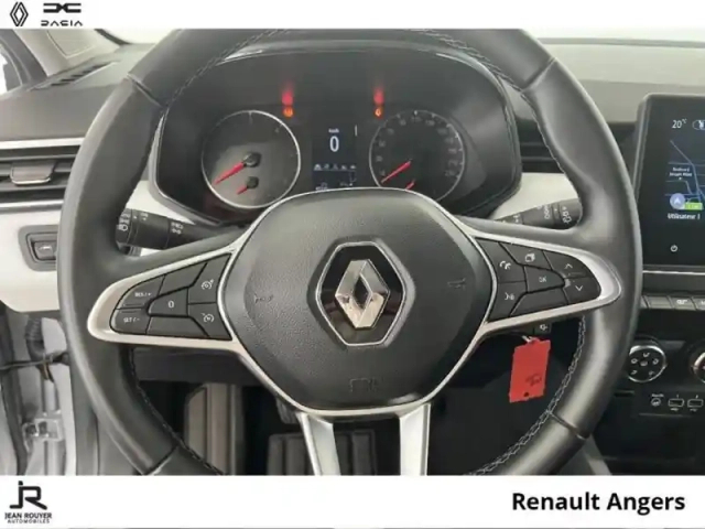 Renault Clio 1.5 blue dci 100ch evolution — photo 11