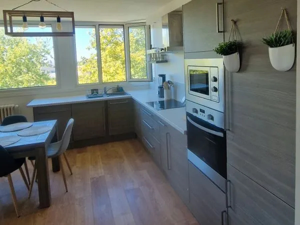 Appartement en colocation meublée