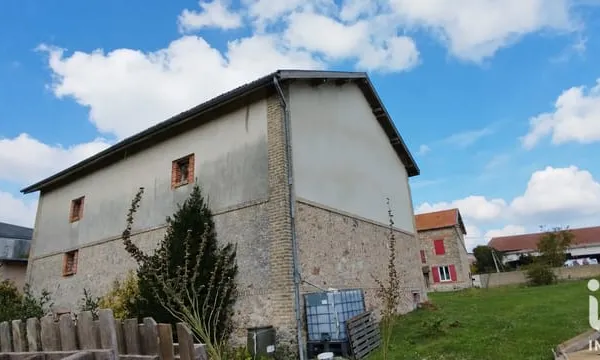 Terrain 2300 m²