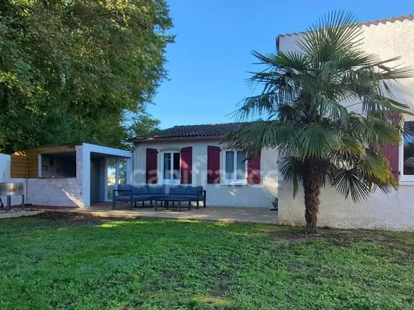 VERGEROUX - Plain Pied Grande pièce de vie 3 chambres et un bureau