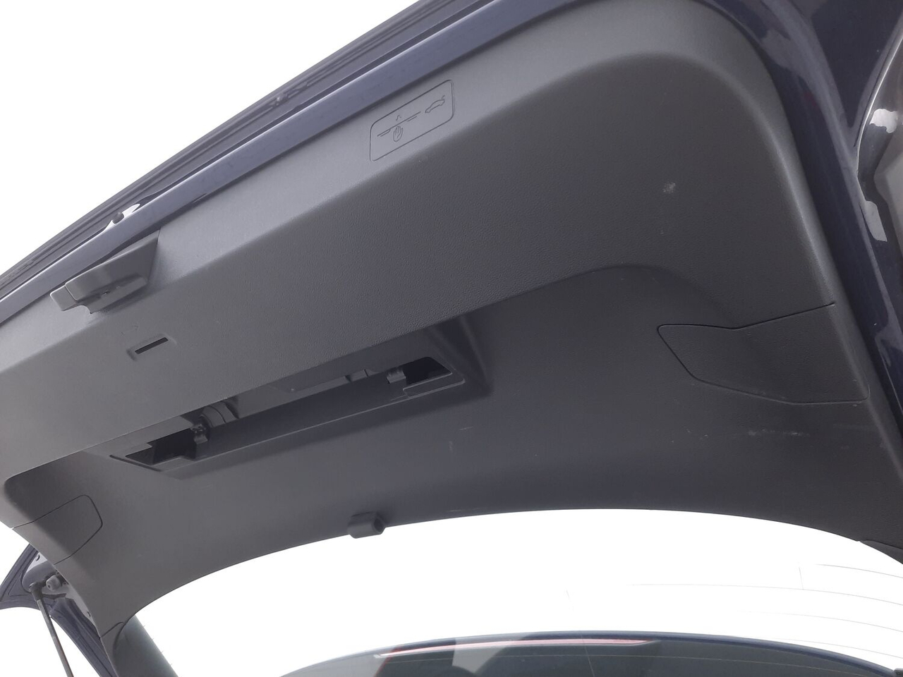 Volkswagen Golf 8 — photo 16