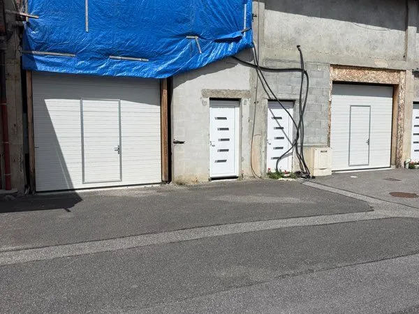 Depot de 65 m² conviendrait pour artisan