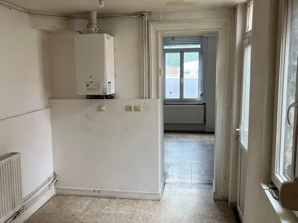 A vendre maison 60m² 2 chambres + cour - secteur roubaix mackellerie