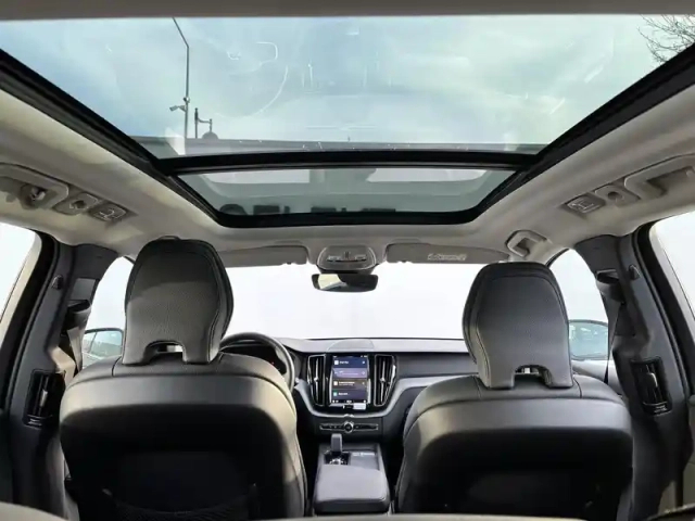Volvo Xc60 t6 awd hybride rechargeable 253 ch+145 ch geartronic 8 — photo 14