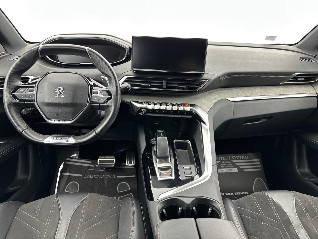 Peugeot 3008 hybrid 225 e-eat8 gt pack — photo 11