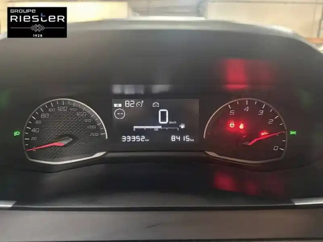 Peugeot 208 puretech 75 s&amp;s bvm5 — photo 10