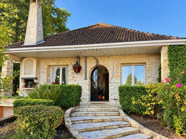 Maison 4 pièces 115 m²