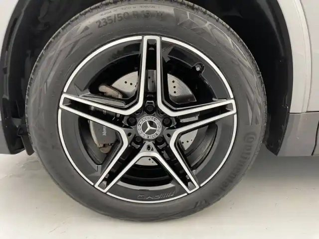 Mercedes Gla 250 e hybrid eq 8g-dct — photo 18