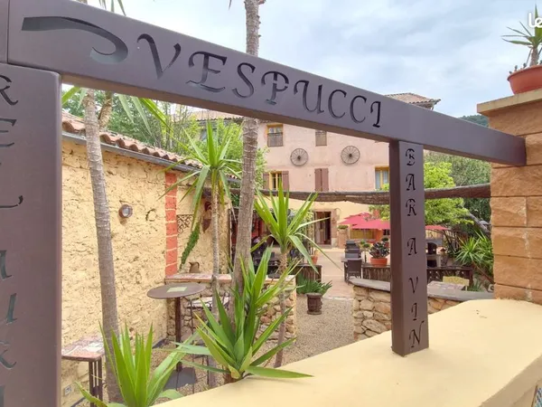 Fond de commerce, restaurant 268 m² Beaumes-de-Venise