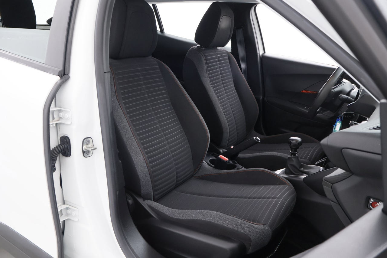 Peugeot 2008 — photo 14