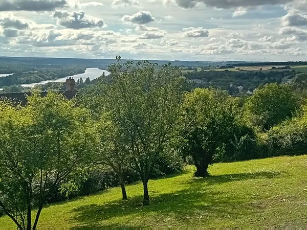 Maison Follainville-Dennemont vue sur la Seine