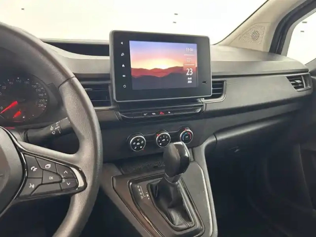 Renault Kangoo van blue dci 115 edc — photo 47