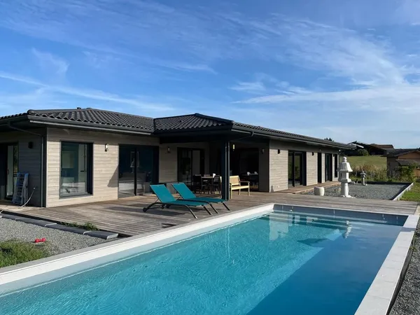 Maison de luxe 6 pièces 222 m²
