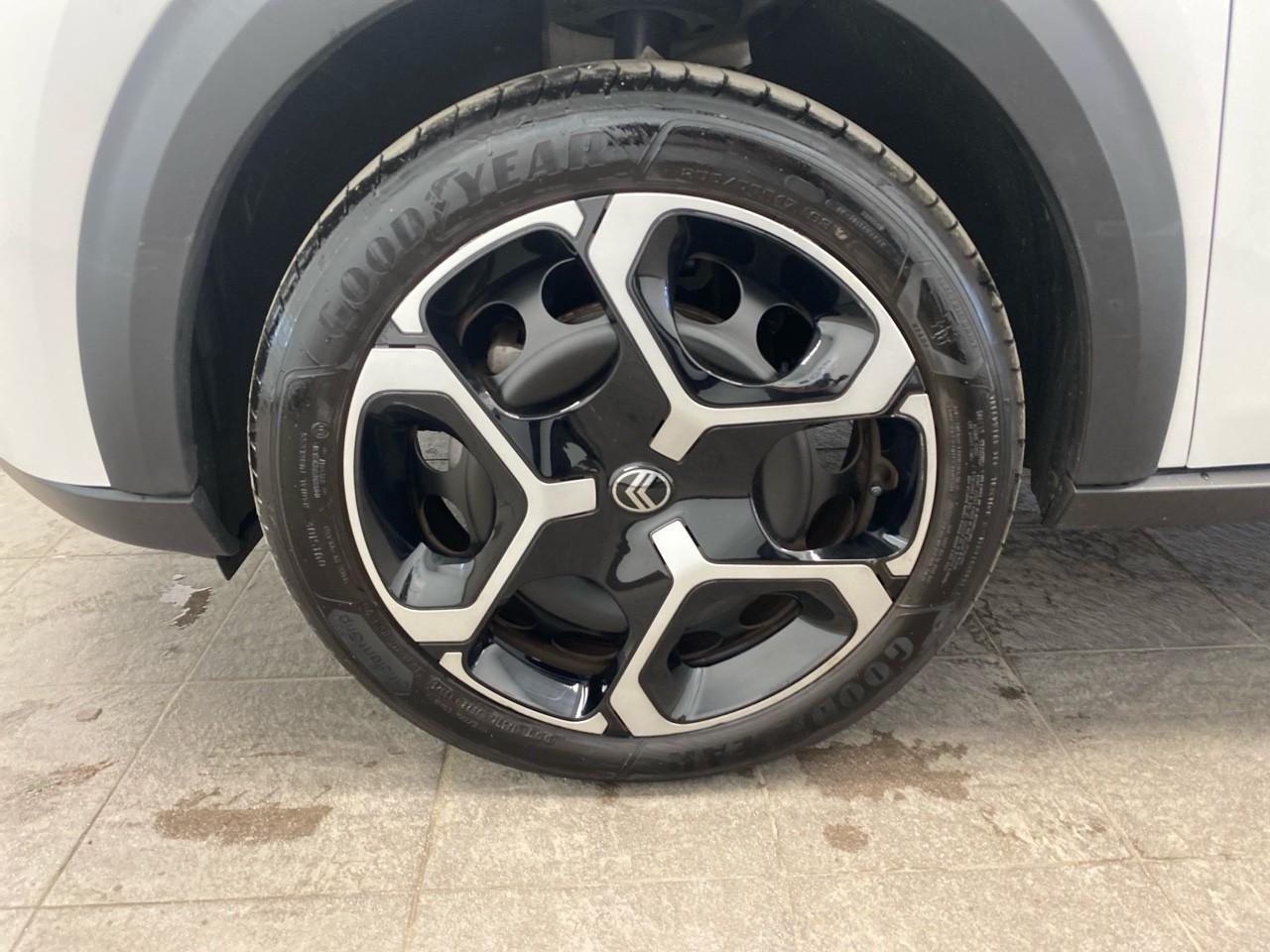 Citroën C3 turbo 100 ch manuelle plus — photo 11