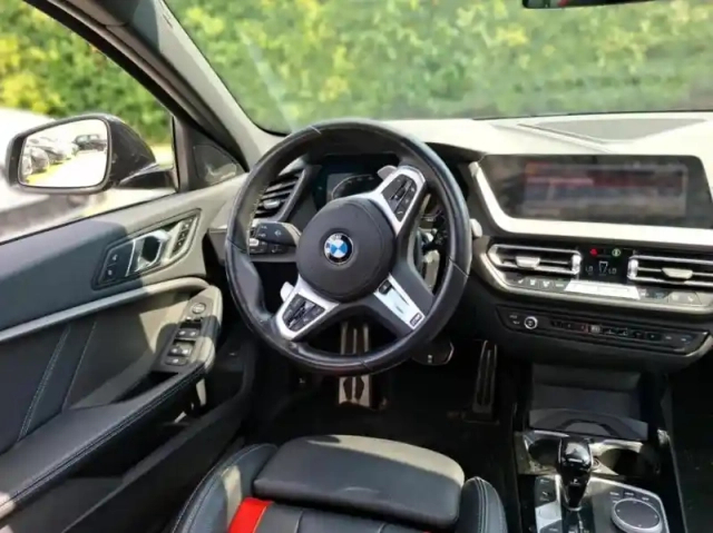 Bmw Serie 1 série 1 120ia 178ch edition m sport pro dkg7 — photo 3