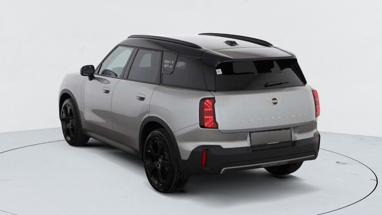 Mini Countryman — photo 5